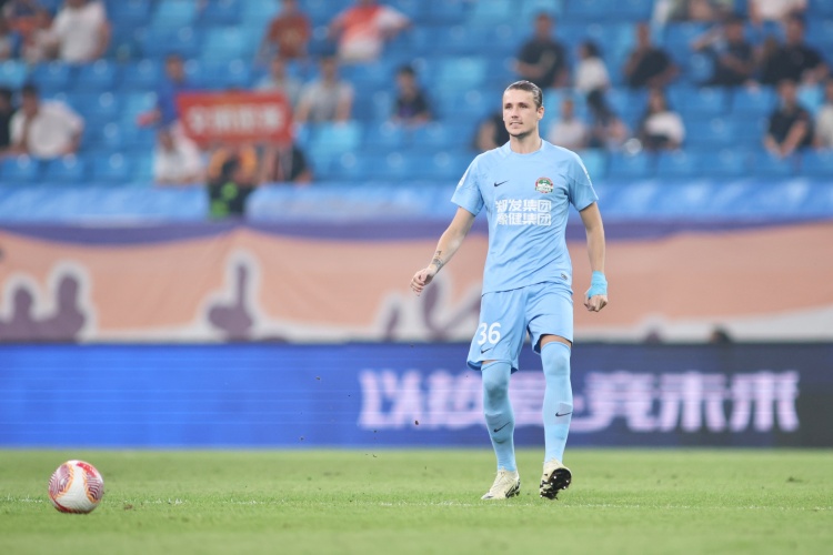 博主：熱身賽河南隊2-0K2忠南牙山隊，劉鑫瑜、邁達納破門
